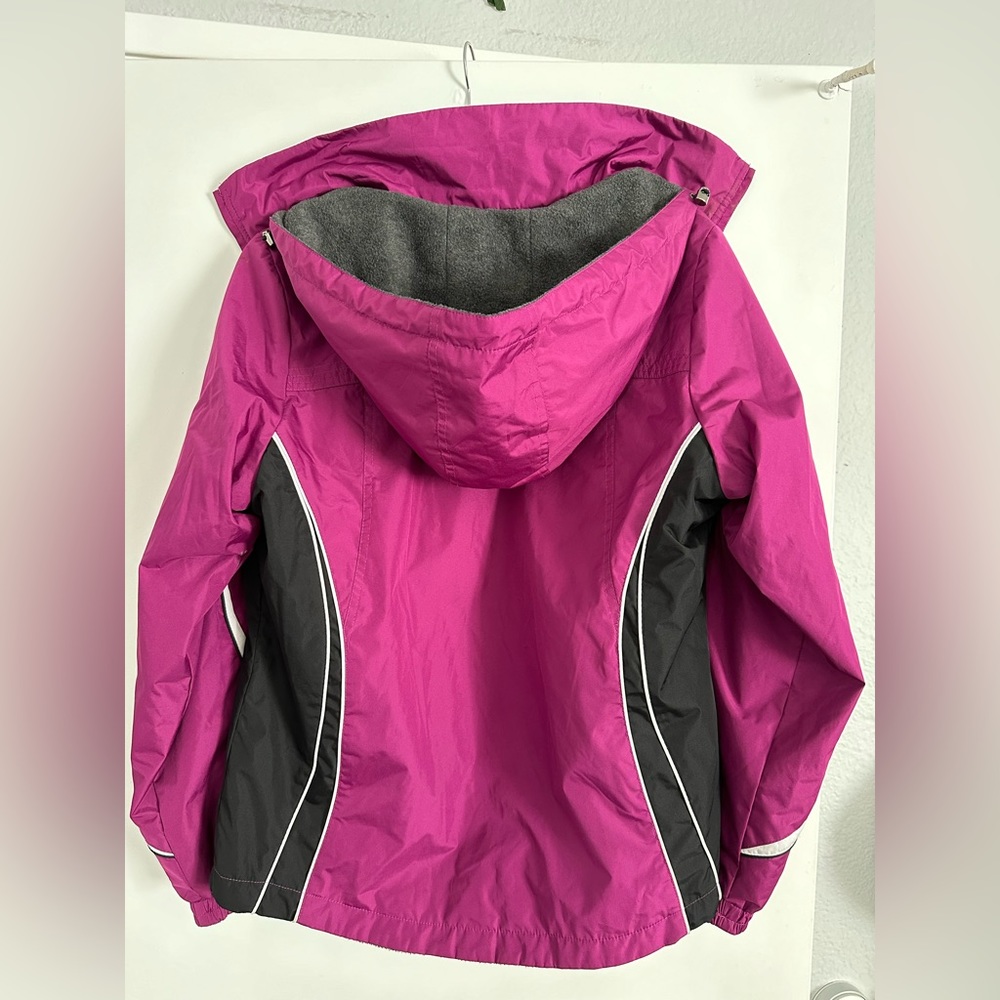 Fuchsia ski jacket - Picture 3 of 10